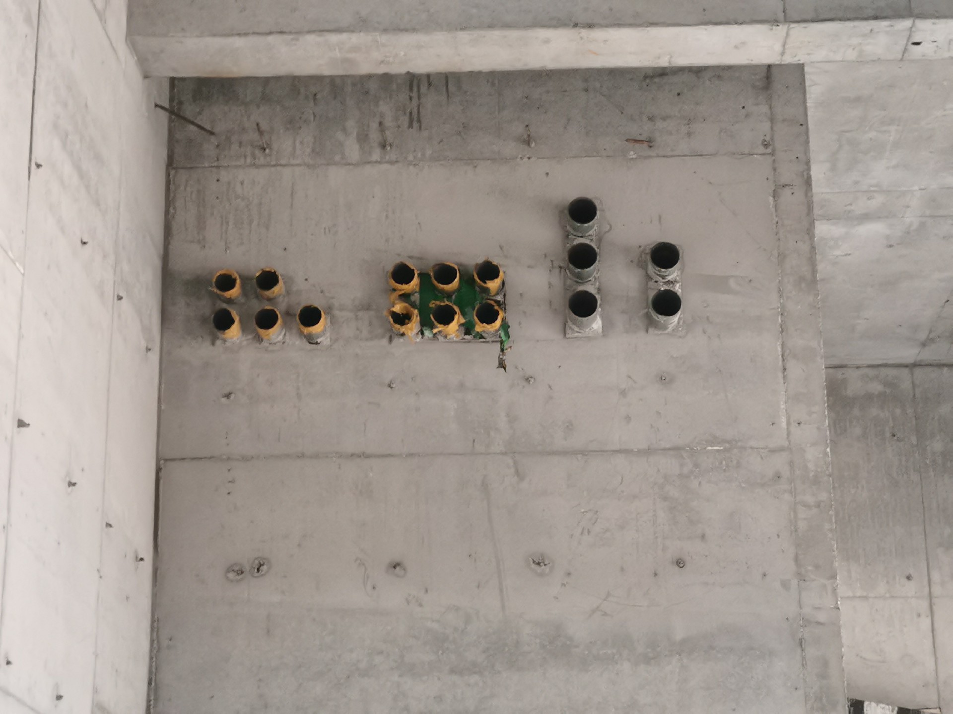 防护密闭墙预埋电气组合套管图片